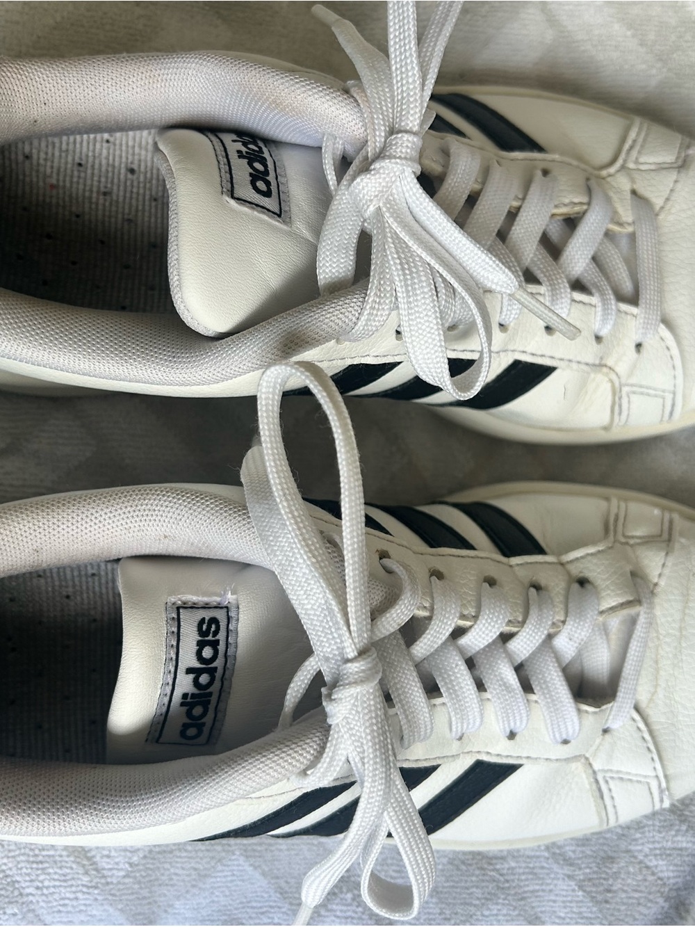 adidas White Sneakers with Black Stripes — Low-Top Lace-Up